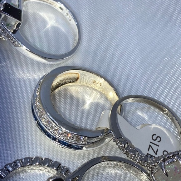 6pcs Size 8 Fashion Ring Set Rose Gold Silver - Picture 3 of 4